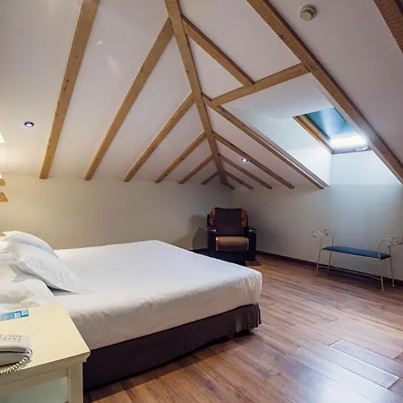 Pasiega 4* هوزنايو